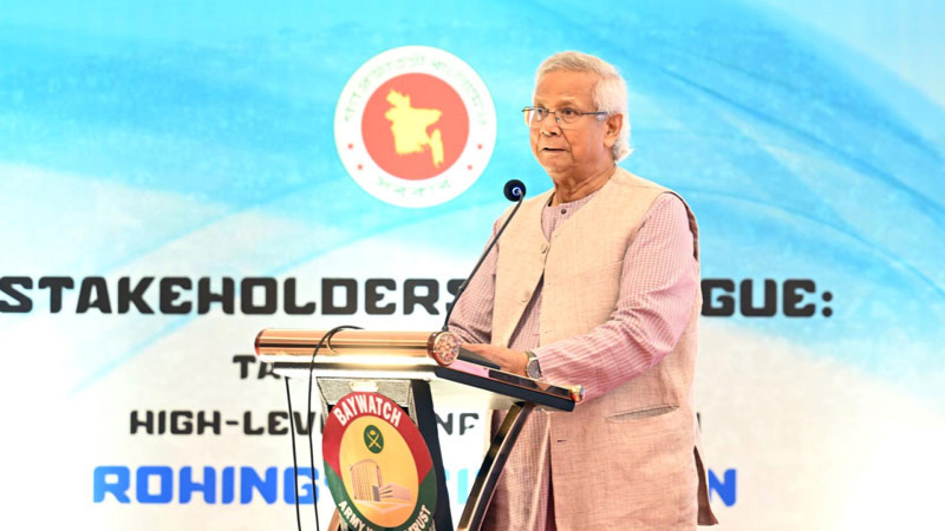 CA begins packed 2nd day of NY tour