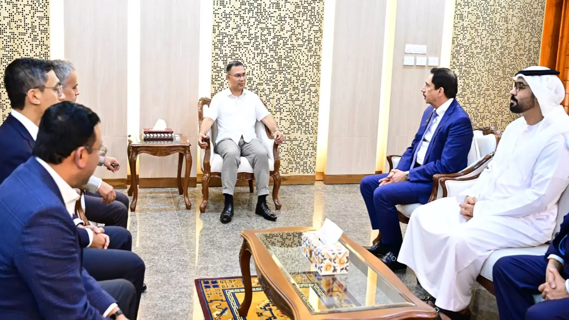 Bangladesh Seeks DP World Investment Beyond Chattogram Port